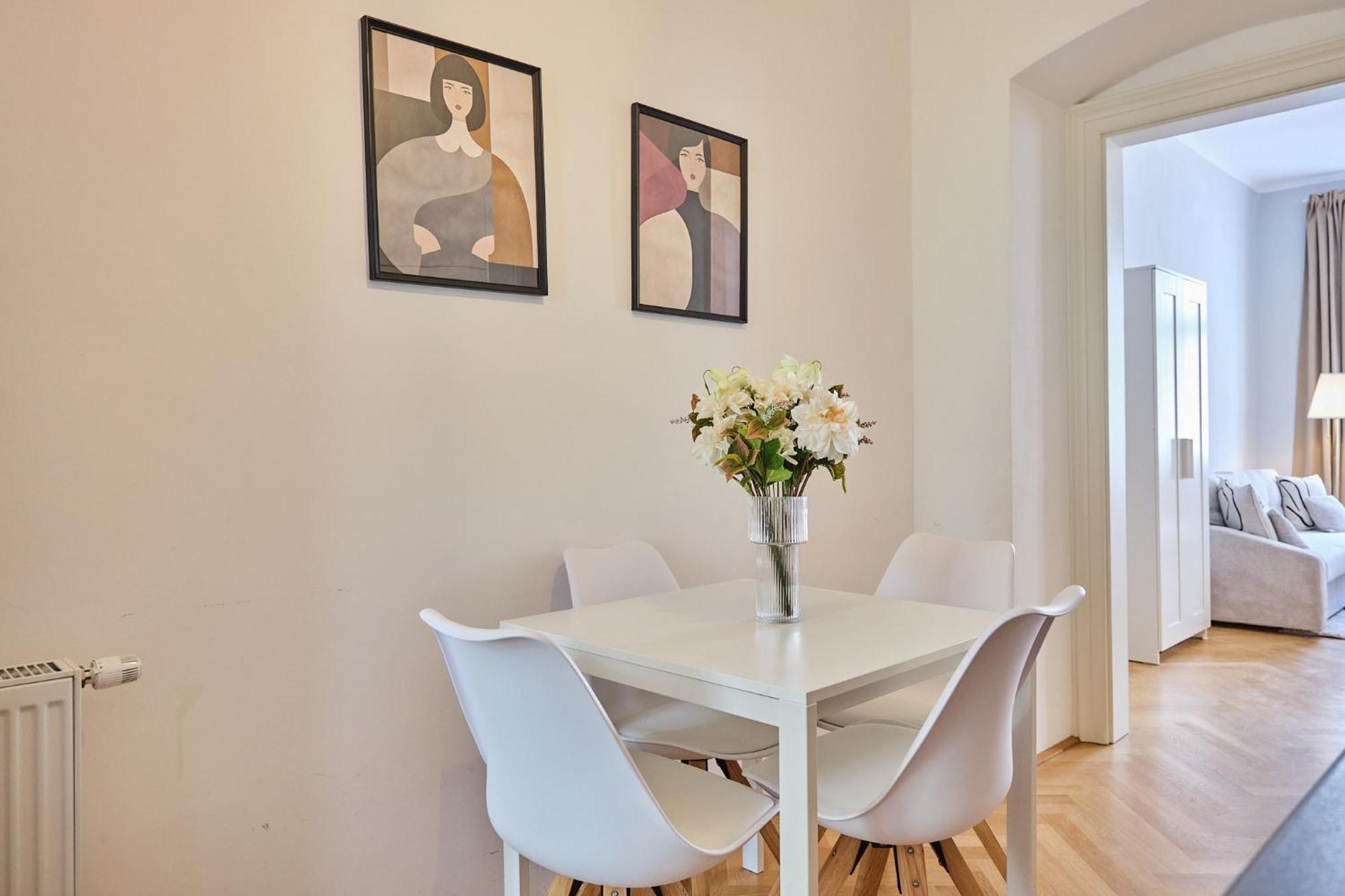Chic Apartment - Near U3 Metro Vienna Luaran gambar