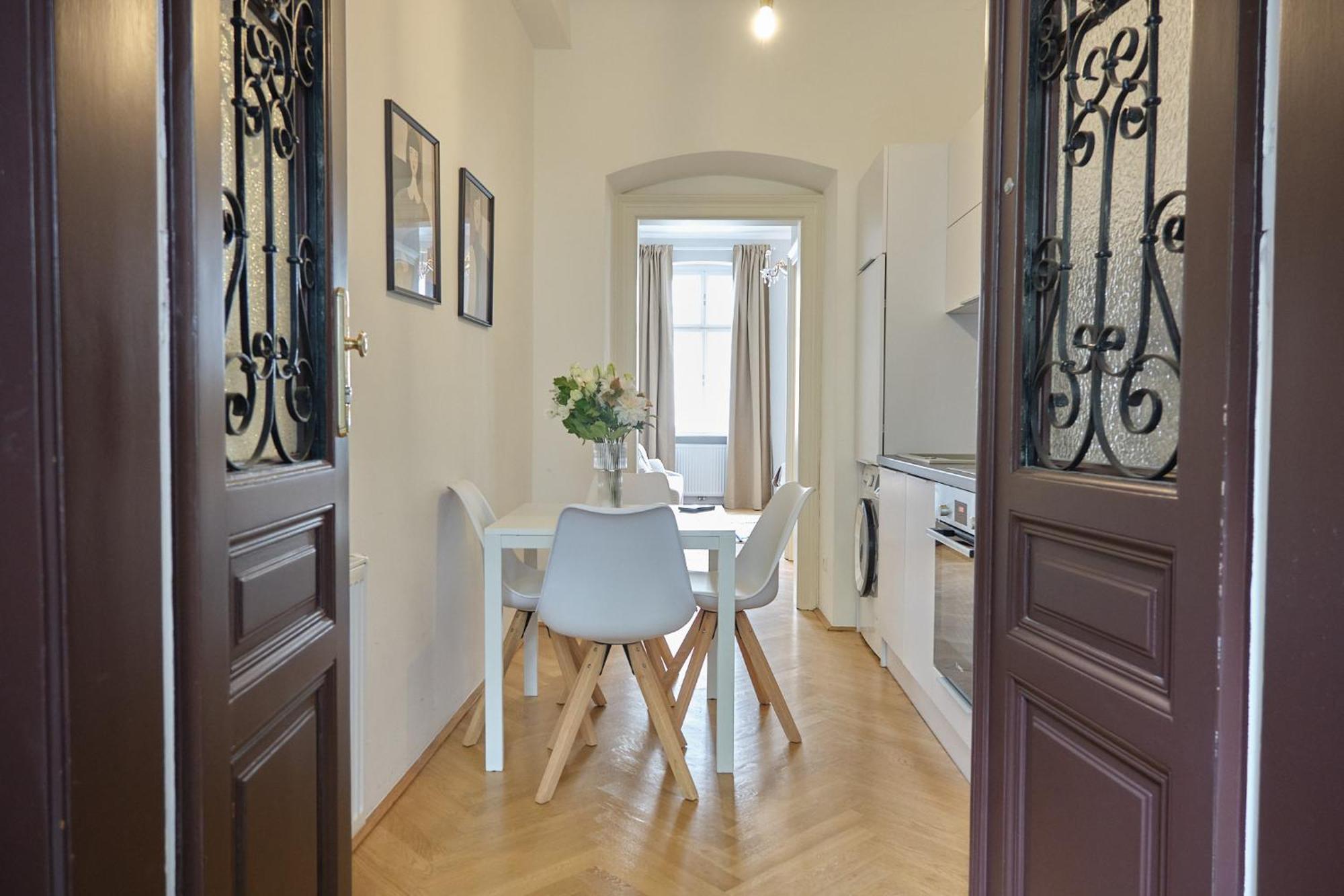Chic Apartment - Near U3 Metro Vienna Luaran gambar