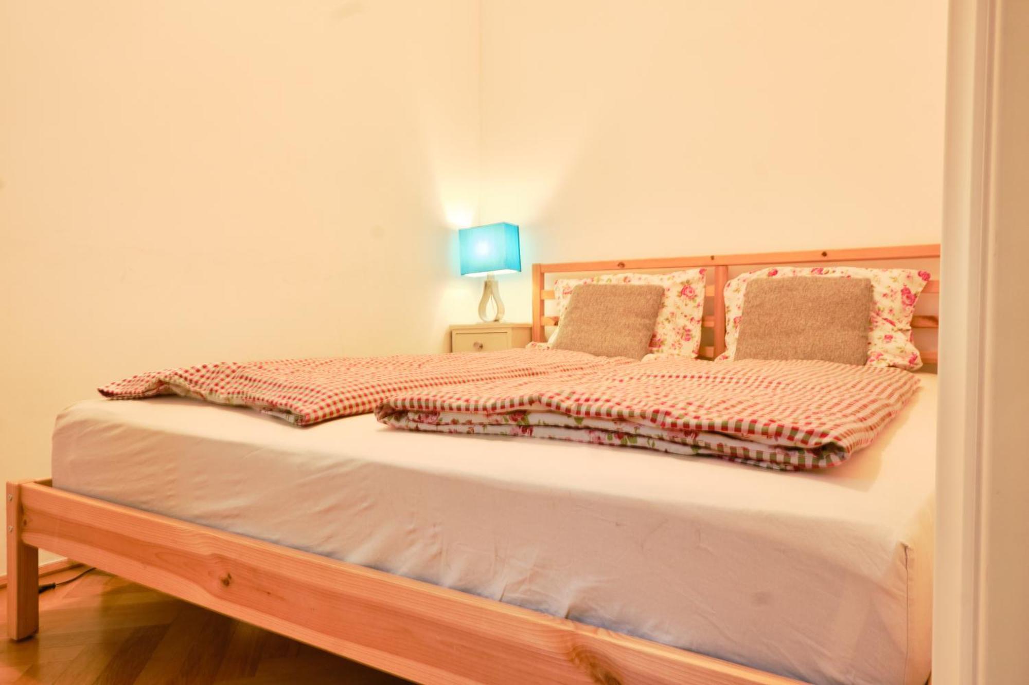 Chic Apartment - Near U3 Metro Vienna Luaran gambar