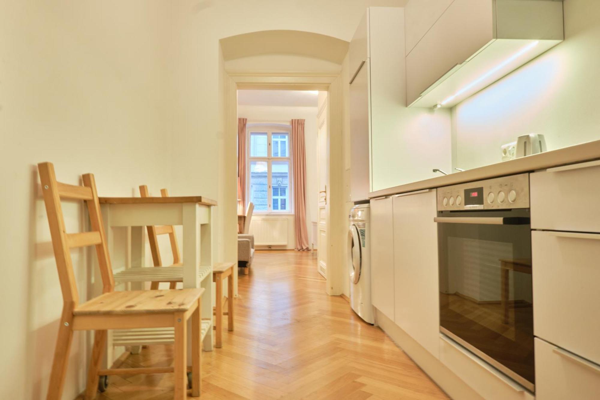 Chic Apartment - Near U3 Metro Vienna Luaran gambar